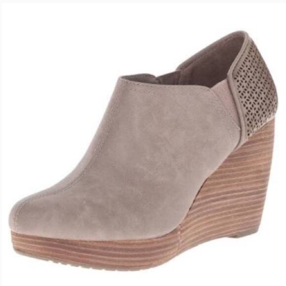 Dr. Scholl's Shoes - Dr. Scholls Taupe Harlow Wedge Booties size 11